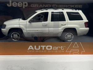1:18 AUTOart Jeep Grand Cherokee 1999 (white) 74011 New In Box - Picture 1 of 9