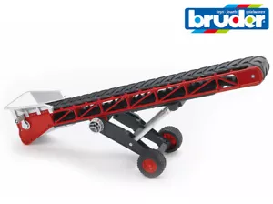 Bruder Toys 02031 Farm CONVEYOR BELT Loading Bales Etc - Rotates & Tilts 1:16 - Picture 1 of 3