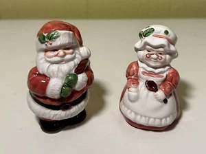 Papel Freelance Mr. Mrs. Claus Santa Claus Salt Pepper Shakers Taiwan Tags - Picture 1 of 9