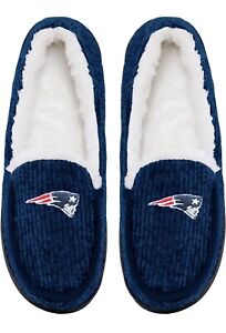 New England Patriots NFL Women's Navy Slip-on Chunky Knit Moccasin Slippers: M-L