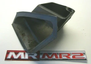 Conducto de drenaje de ventilación de ventana trasera lateral del conductor Toyota MR2 MK2 - derecha - Imagen 1 de 2