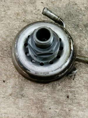 Carcasa de filtro de aceite Honda CBR900rr 1995 Foto 1 de 2