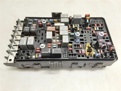 Jeep JL Wrangler Fuse Box Power Module 68370551AB 2019-2020 128199 - Image 1 of 4