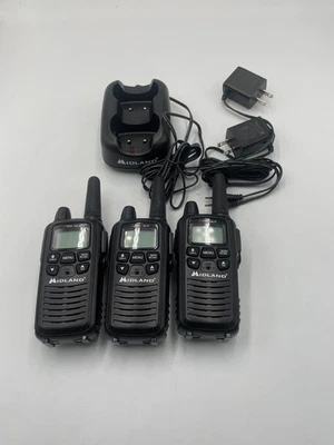 Midland LXT633VP3 FRS Walkie Talkies - Image 1 of 4