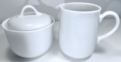 Juego de azúcar a juego Corning 81-TY D6 cerámica blanca con tapa y crema usado en excelente estado Foto 1 de 4