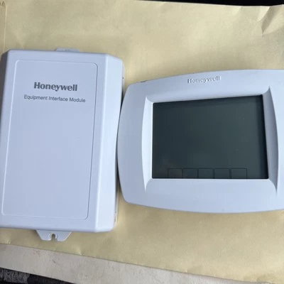 Honeywell VisionPro IAQ  & EIM Used TH9421C1004 & THM5421C1008 - Image 1 of 3