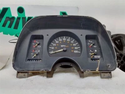 1989 Pontiac Sunbird спидометр приборной панели  - Изображение 1 из 4