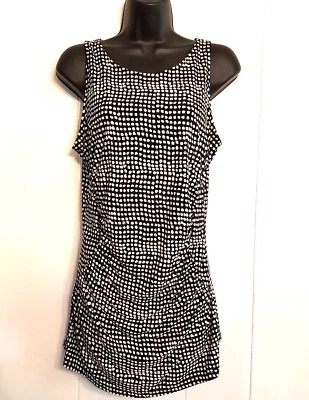 Camiseta sin mangas The LIMITED acanalada lateral negra blanca a lunares talla M camisa tejida blusa Foto 1 de 4