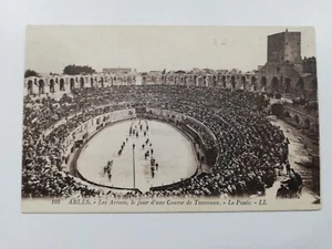 CPA - 13 - ARLES - Die Arenen, der Tag eines Stierrennens - Le Paséo. - Bild 1 von 2
