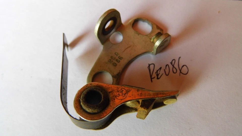 Zündkontakt,Ducati Zündung,Ducati Scrambler 250-350-450cc,Original Alt Bestand - Изображение 1 из 1