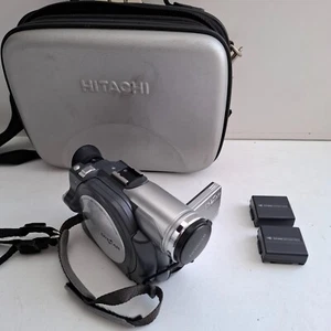 Hitachi DZ-MV3000E DVD Camcorder with Case - Picture 1 of 10