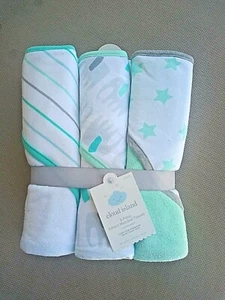 New Infant Cloud Island Green/Gray 3pack Hooded Towel Lightweight - Picture 1 of 3