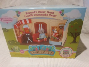 Juego de teatro de madreselva Lil Woodzeez inc 2 figuras nuevo/sellado - Imagen 1 de 6