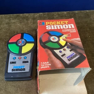 Pocket Simon Vintage 1980 MB Electronics, Hand-held Game. Spares Or Repairs - Photo 1/7