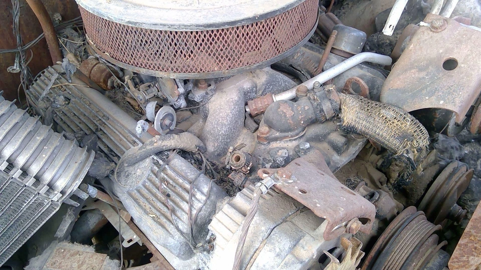 Оригинальный впускной коллектор 1981-1988 Gmc Sierra K10 1500 5,0 л 14057056 - Изображение 1 из 4