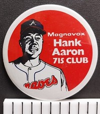 Hank Aaron 715 Club Magnavox (1970s) 2.5" Vintage Pin-Back Button Atlanta Braves