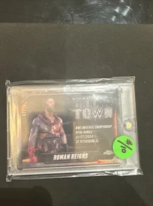 2025 WWE Topps Chrome Roman Reigns Title Town Black #2/10 TT-RRN - Imagen 1 de 2