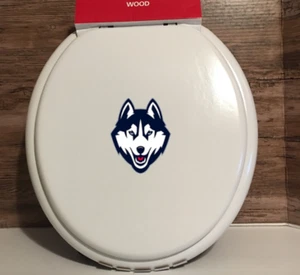 UConn Huskies Logotipo Madera Estándar Asiento de Inodoro Hombre Cueva Niño Dormitorio Baño Decoración - Imagen 1 de 1