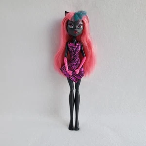 Monster High CATTY NOIR Boo York Boo York Doll G1 dress no shoes tail - Picture 1 of 9