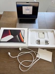 2021 Apple MacBook Pro 16-in + Touch ID 16GB A2485 *READ DESCRIPTION/SEE PHOTOS* - Afbeelding 1 van 9
