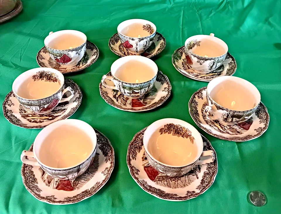 Juego de 8 tazas y platillos Johnson Bros Friendly Village Ice House Scene té vintage Foto 1 de 4