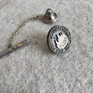 Vintage Fire Protection Specialists Badge Lapel Tack Tie Pin Bronze Tone Fireman - Picture 1 of 6