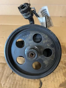 05 06 07 FORD ESCAPE Power Steering Pump/motor Exc. Hybrid; 4 Cylinder2.3l - Picture 1 of 3