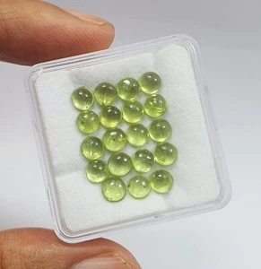 19 Pcs Natural AAA Green Peridot Round Cabochon Lot Loose Gemstone 4.7-5 MM - Picture 1 of 7