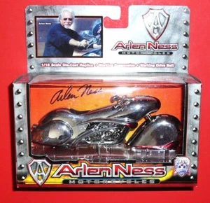 Arlen Ness Iron Legends Silver Motorcycle 1:18 Scale Die-cast Toy Zone NIB - Picture 1 of 4