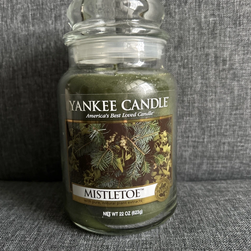 Yankee Candle Mistletoe 22 Oz Jar Priority out Yummy Scent B12