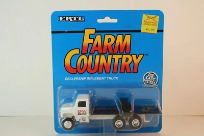 Ertl Farm Country International Dealer Implement Truck, EPW Implements - Image 1 of 4