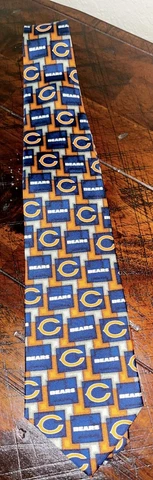 NEW* CHICAGO BEARS NECKTIE NFL LOGO TIE FOOTBALL TEAM EAGLES WINGS 100% SILK Cover