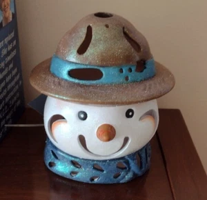 Snowman Luminary - Picture 1 of 3