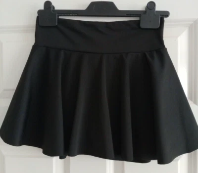 SHEIN Black Skort Stretch Gym Dance Skorts Skirt Shorts Phone Pocket Size S - Image 1 of 4