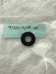 YAMAHA XT225 TW200 VIRAGO TTR225 250 93102-14209-00 CLUTCH OIL SEAL - Picture 1 of 3