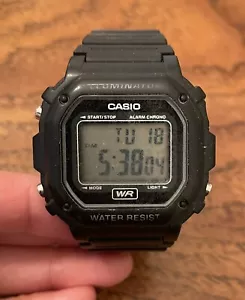 Casio Illuminator Digital Watch Men Black 3224 F-108WH Date Day New Battery A7 - Picture 1 of 5