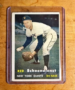 1957 Topps RED SCHOENDIENST New York Giants #154 About EX Condition B - Bild 1 von 2