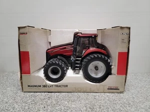 ERTL 1/16 Case Magnum 380 CVT Tractor in Box, Prestige Collection - Picture 1 of 5