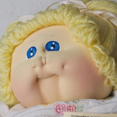 1984 Cabbage Patch Vera Sheryl Doll Blue Eyes Blonde - Image 1 of 4