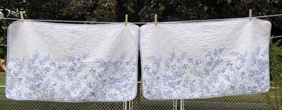 Par de 2 fundas de almohada KING 100 % algodón acolchadas azules y blancas Laura Ashley FLORA Foto 1 de 4