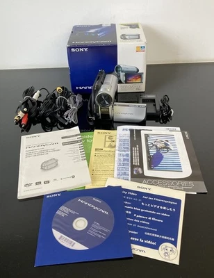Sony DVD HandyCam 40x Digital Zoom Camcorder Video Transfer DCR-DVD110E Working - Image 1 of 4