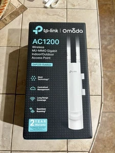 TP-Link EAP225-Outdoor | Omada AC1200 Wireless Gigabit Outdoor Access Point - Photo 1/4