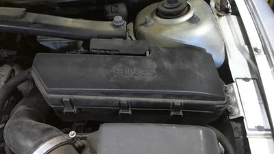 Fuse Box Engine Sedan Fits 05-09 VOLVO 60 SERIES 296720 - Image 1 of 4