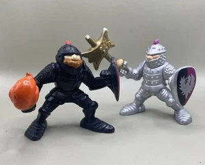 Figuras Castillo CABALLERO NEGRO Y PLATEADO Fisher Price Great Adventures De Colección 1994 - Imagen 1 de 7
