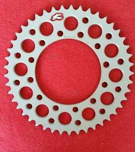 Dymag Late Type 2000 on- Renthal Rear Sprocket 43T 520 Pitch. New - Picture 1 of 1