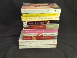 Lot of 10 Paperback Books by Female Author Instant Library Home Office Decor - Imagen 1 de 2