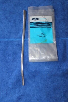 NOS 1988 1989 1990 1991 1992 1993 LINCOLN CONTINENTAL LH FRONT BUMPER TRIM - Image 1 of 4