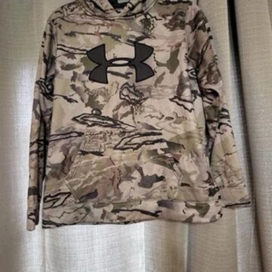 Under Armour Youth camo hoodie. Size YXL - Picture 1 of 3