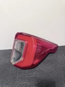 2020-2024 Ford Explorer PASSENGER Taillight Red Tail Light Lamp RIGHT FACTORY - Picture 1 of 7
