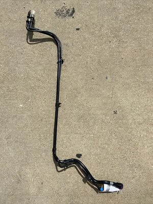 2014-2015  Audi A6 allroad QU. TransferLine FOR RedUCING AGENT 4G0131963C OEM - Image 1 of 4